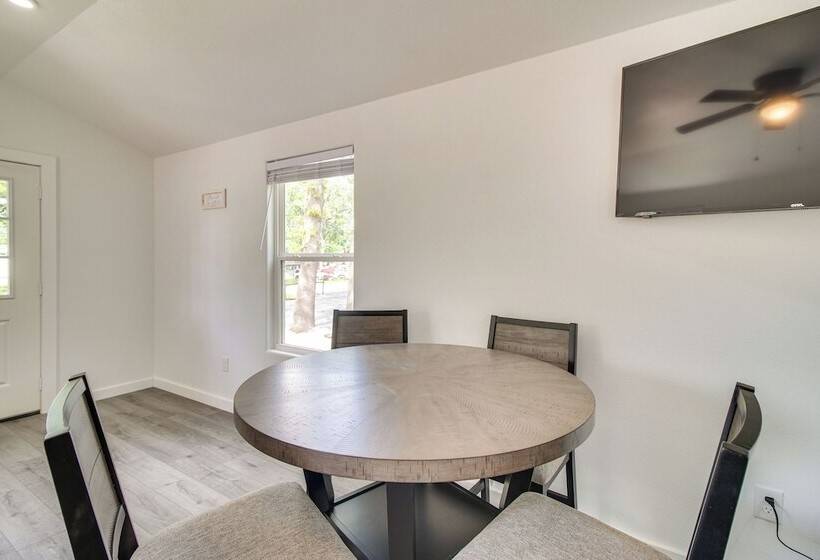 Grove Cabin   Walk To Grand Lake O  The Cherokees!