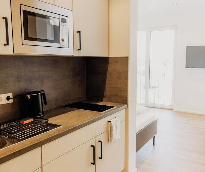 Heufeldboardinghouse