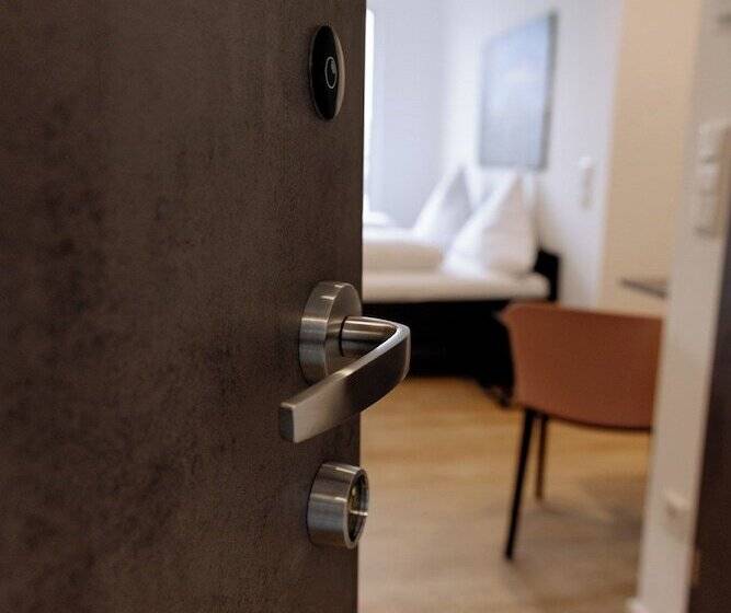 Heufeldboardinghouse