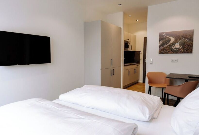 Heufeldboardinghouse