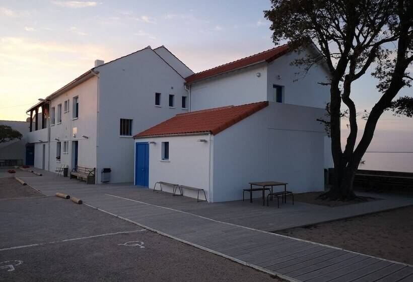 簡易ホテル Centre L Estran