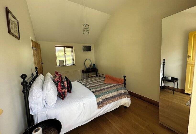 簡易ホテル The Prince Of Wales