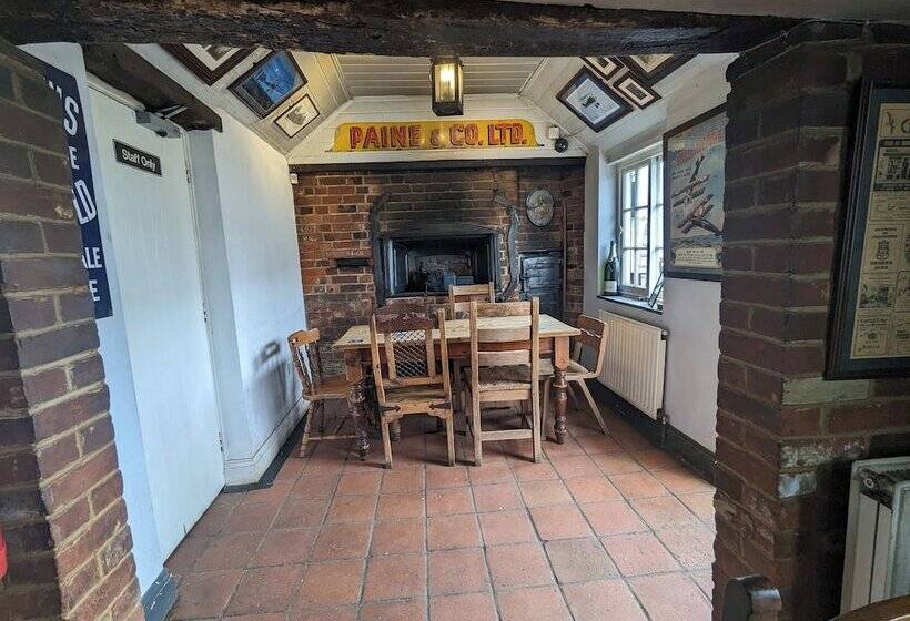 簡易ホテル The Prince Of Wales