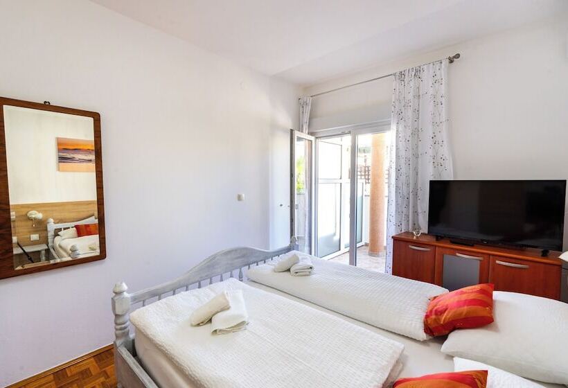 酒店 Beach House Apartments Vodice