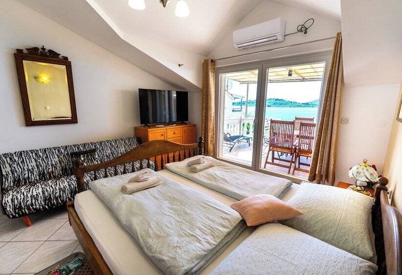 酒店 Beach House Apartments Vodice