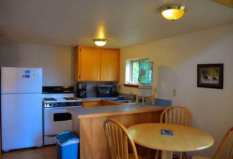 فندق Beachroadhouse