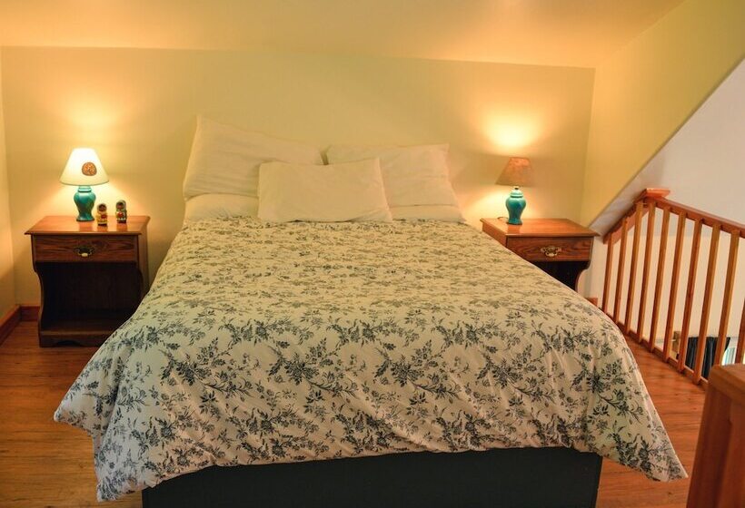 فندق Beachroadhouse