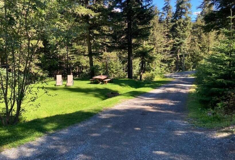 فندق Beachroadhouse