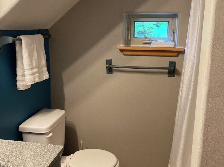 فندق Beachroadhouse