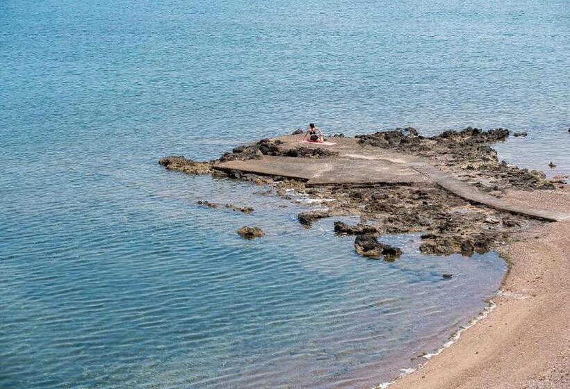 فندق Blue Marine Village