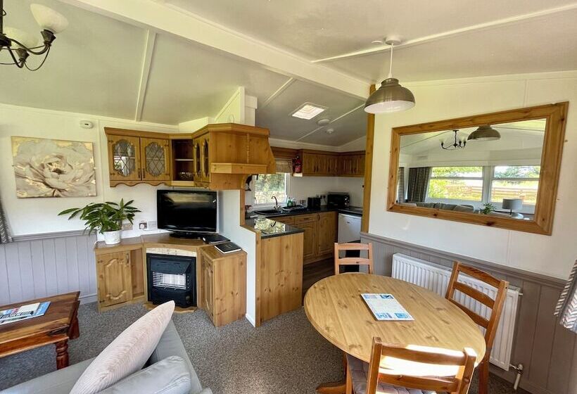 فندق Celtic Lodges