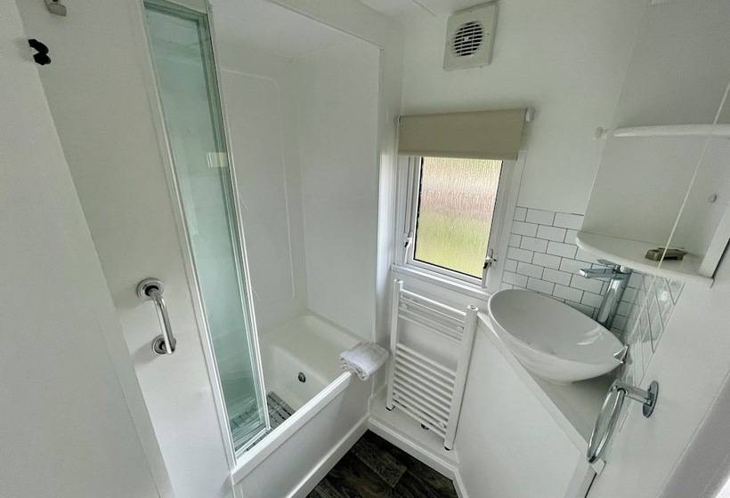 فندق Celtic Lodges