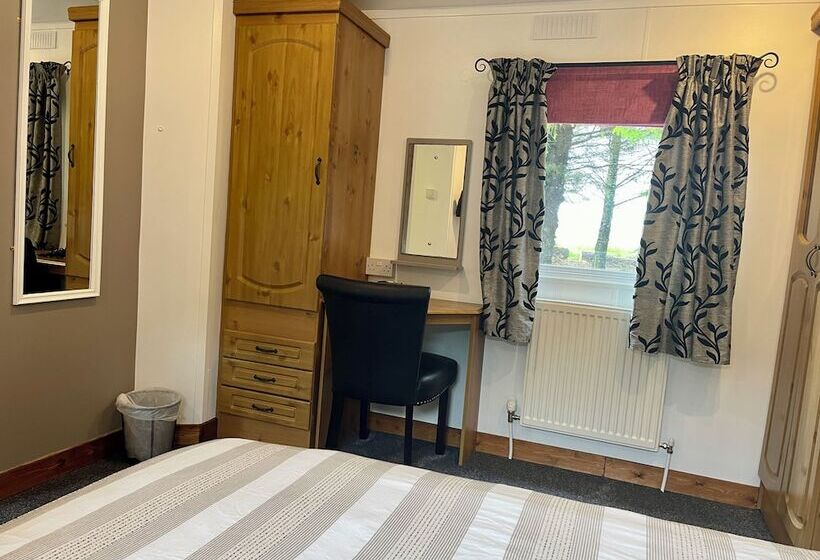 فندق Celtic Lodges