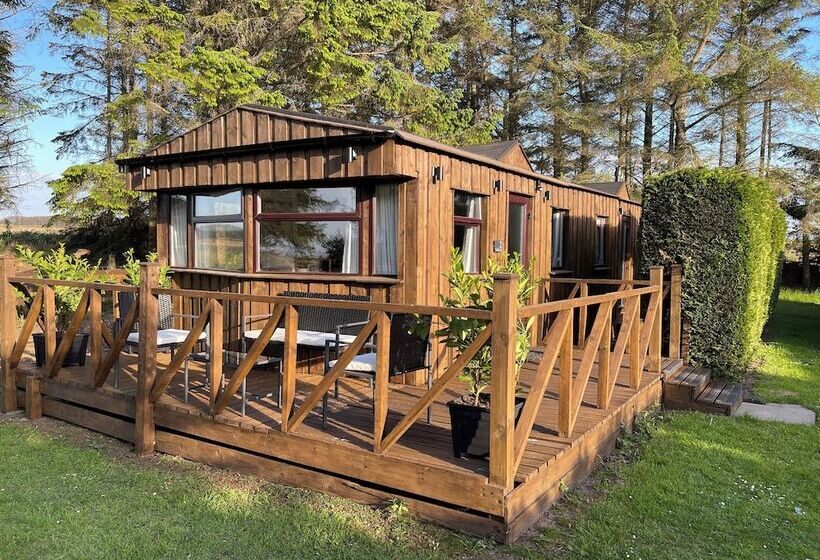 فندق Celtic Lodges