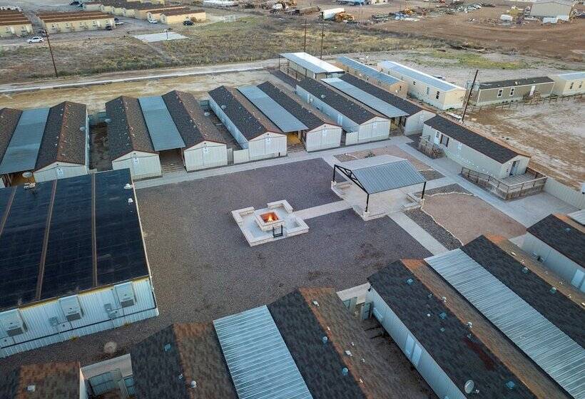 فندق Corporate Hospitality Housing   Jal