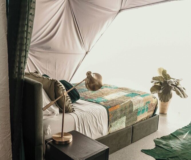 فندق Daydreamer Domes