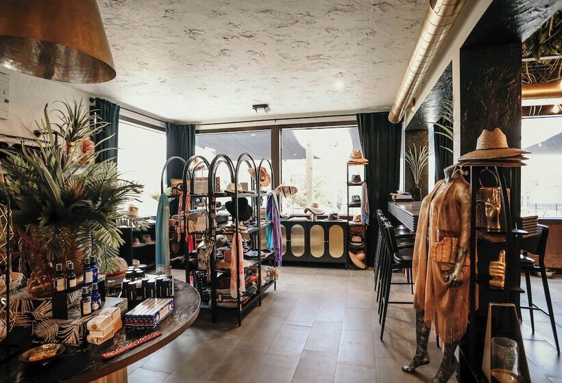 فندق Daydreamer Domes