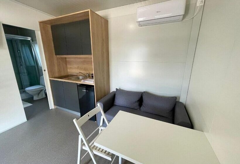 酒店 Mobile Home Mia