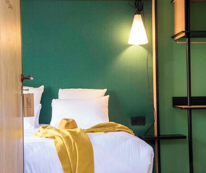 Отель Domaine Les Lanternes