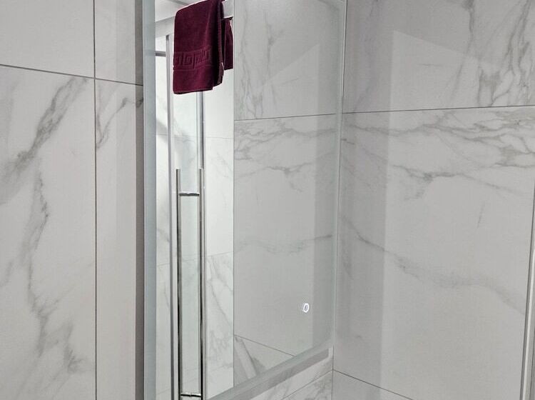 فندق Don Valley Apartments