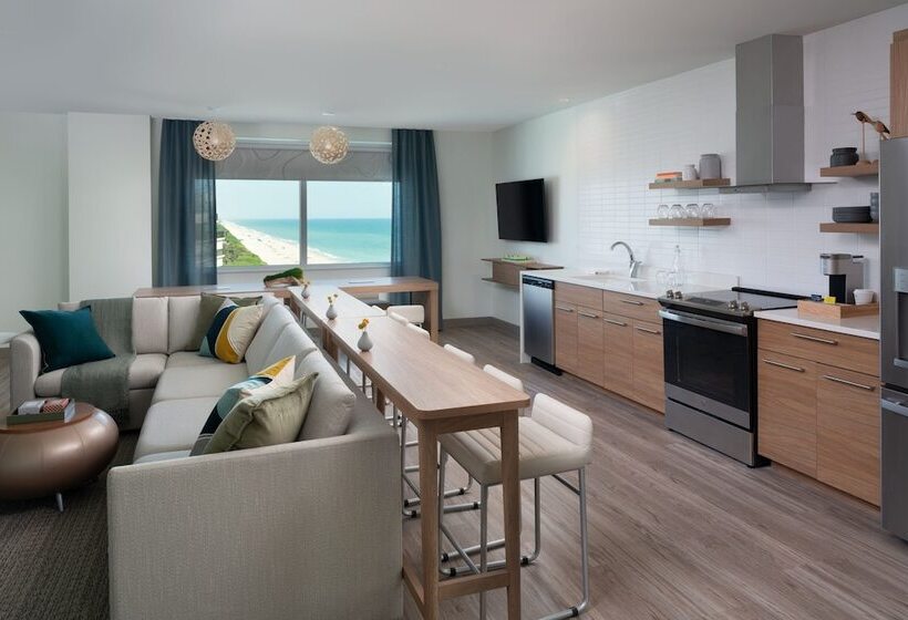 호텔 Element Melbourne Oceanfront