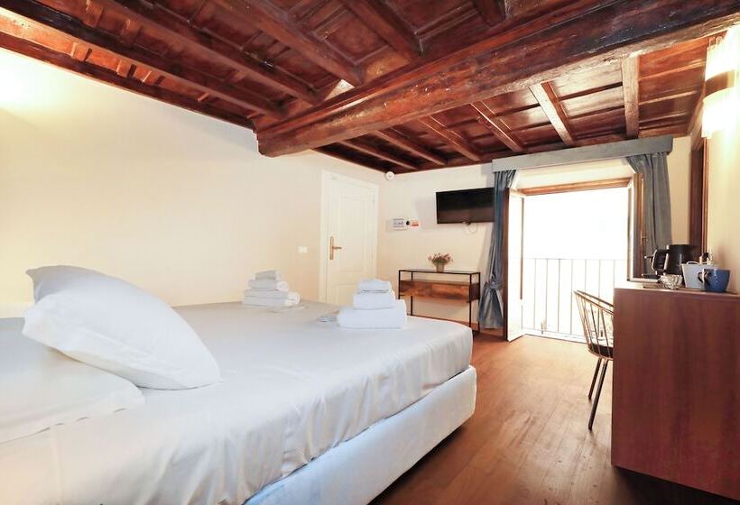 בית מלון כפרי Golden Pantheon Rooms