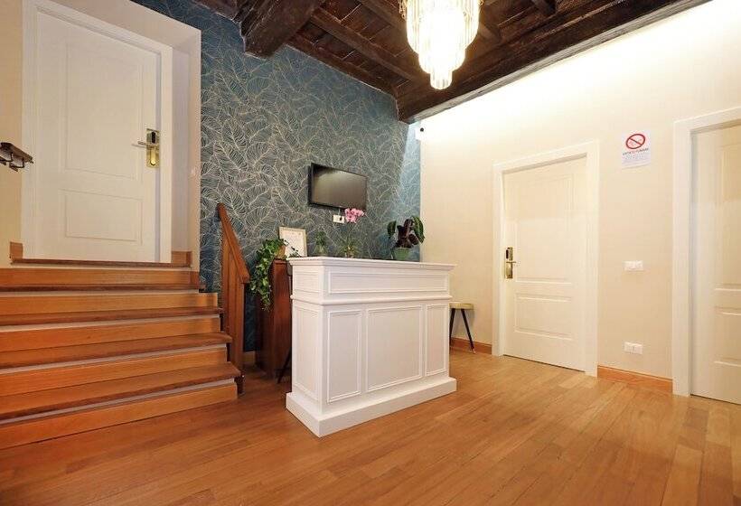 בית מלון כפרי Golden Pantheon Rooms