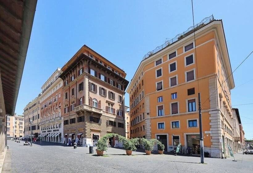 בית מלון כפרי Golden Pantheon Rooms