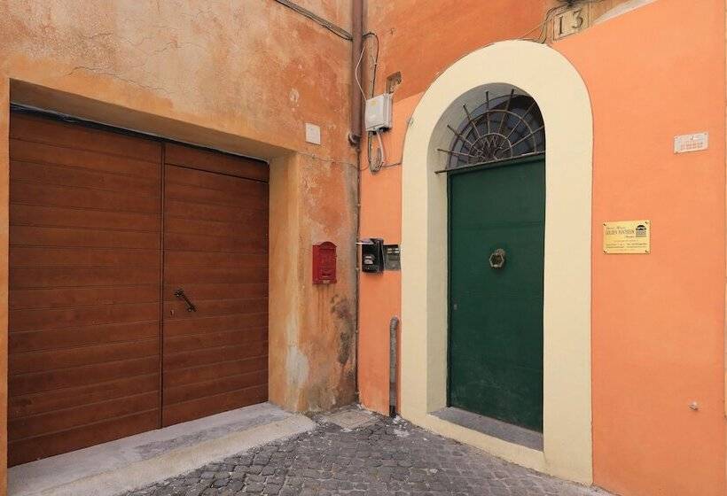 בית מלון כפרי Golden Pantheon Rooms