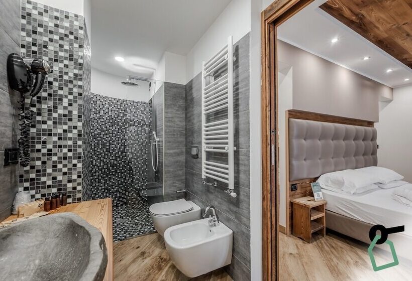 فندق Hotiday Room Collection   Sauze Assietta