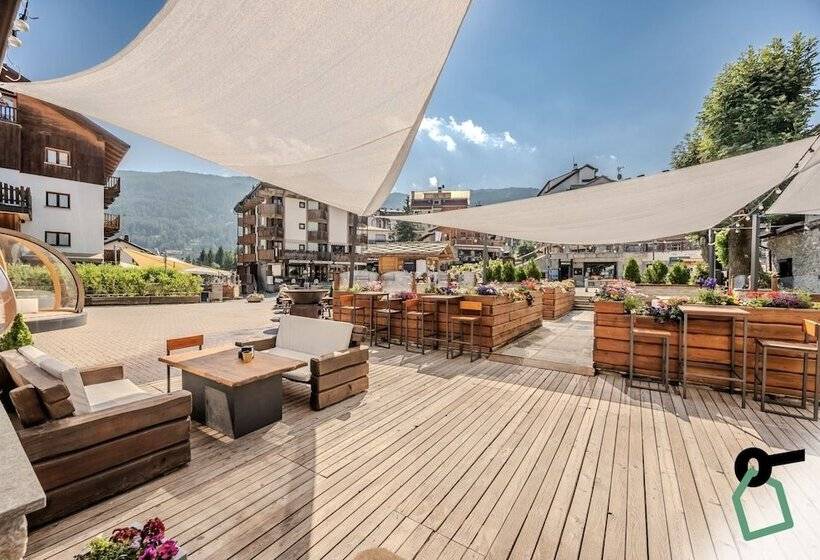 فندق Hotiday Room Collection   Sauze Assietta