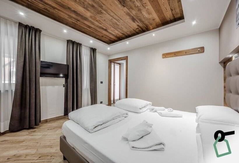 فندق Hotiday Room Collection   Sauze Assietta