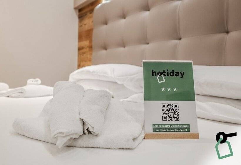 فندق Hotiday Room Collection   Sauze Assietta