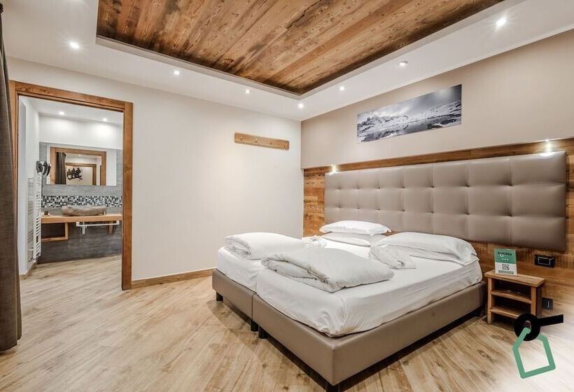 فندق Hotiday Room Collection   Sauze Assietta