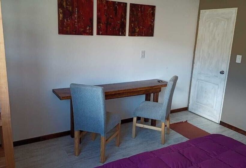 ホテル Guanaca Lodge