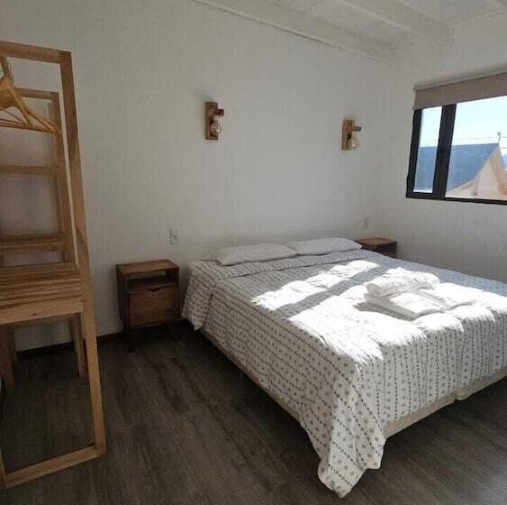 ホテル Guanaca Lodge