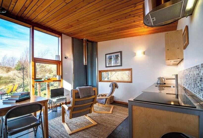 Отель Lazybed Accommodation