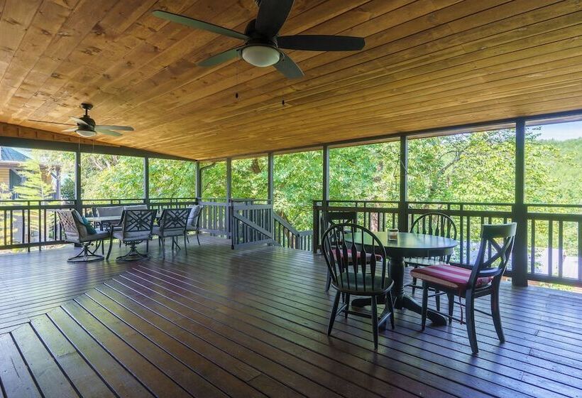 فندق Lodge At Tellico