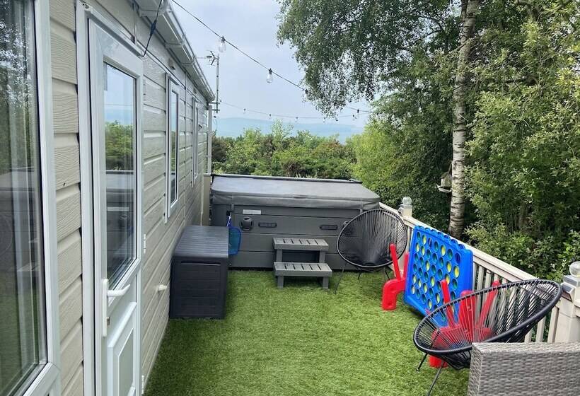 호텔 Luxury Rural Hottub Lodge In Northumberland