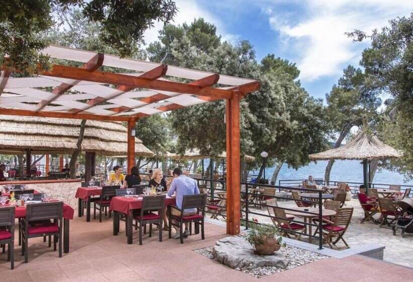 Отель Mobile Homes Bugi