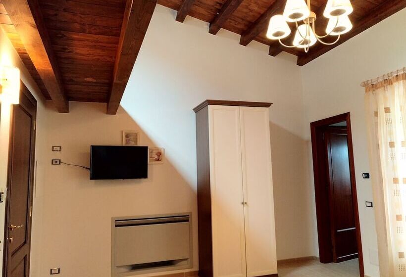 교외 호텔 Agriturismo Le Campanelle