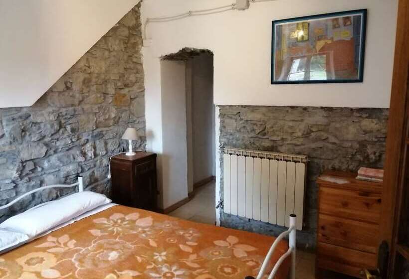 田舎風ホテル La Debbia Ranch