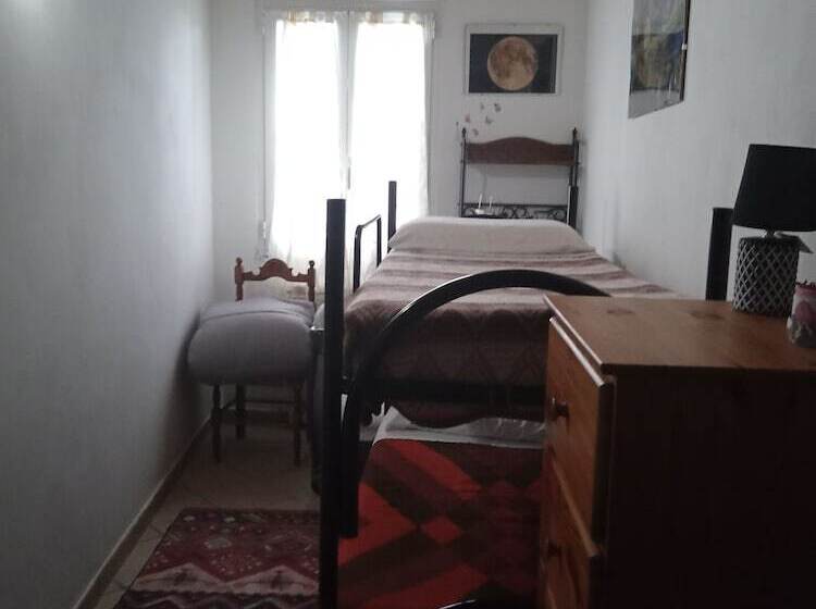 田舎風ホテル La Debbia Ranch