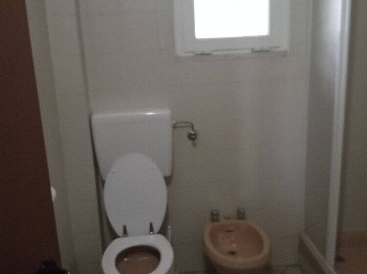 田舎風ホテル La Debbia Ranch