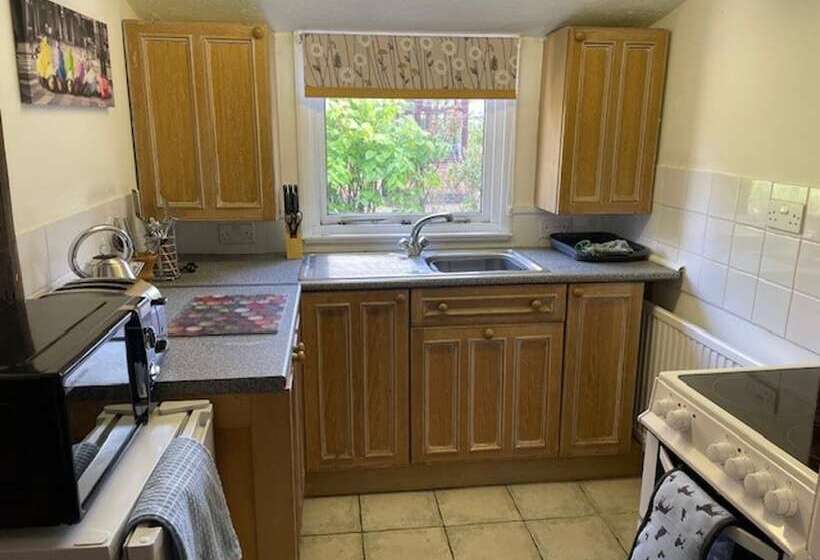 Сельский отель Remarkable 2 Bed Barn In Downham Market