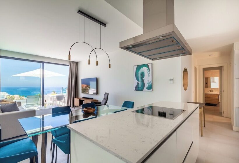 ホテル Seaview Residence With Private Pool