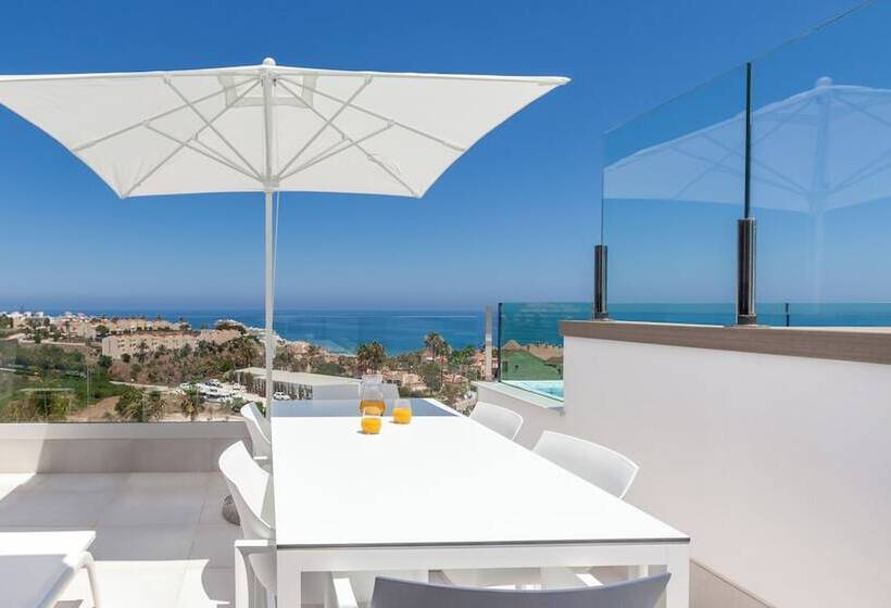 فندق Seaview Residence With Private Pool