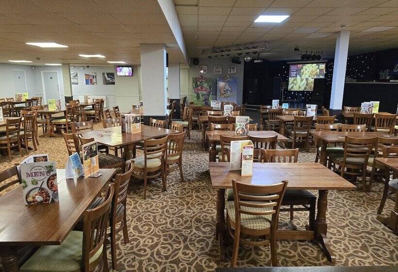 Отель Stunning Brand New 2024 Sunset Lodge, Whitstable