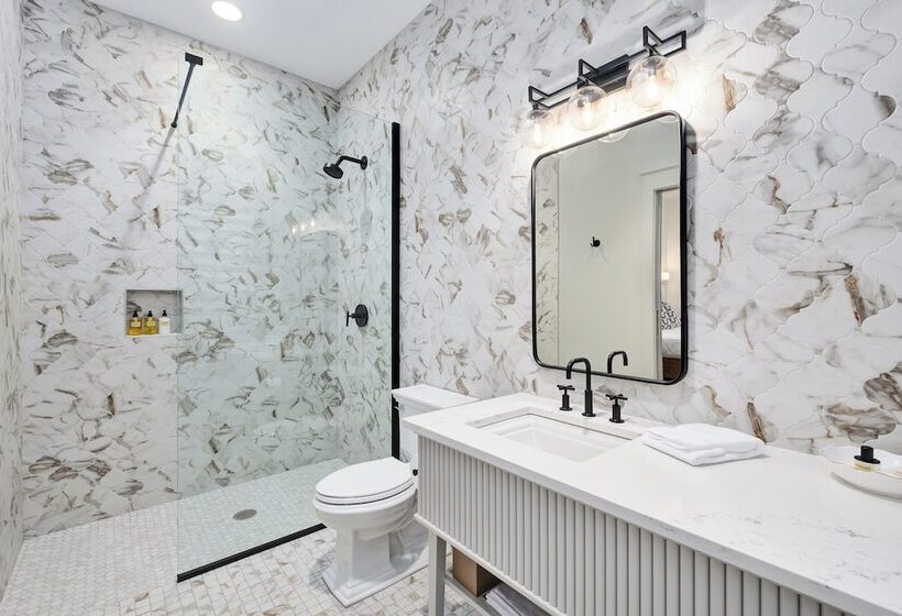 فندق The Flying Fifty