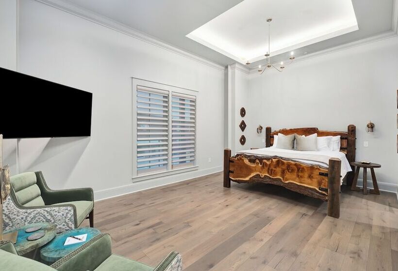 فندق The Flying Fifty